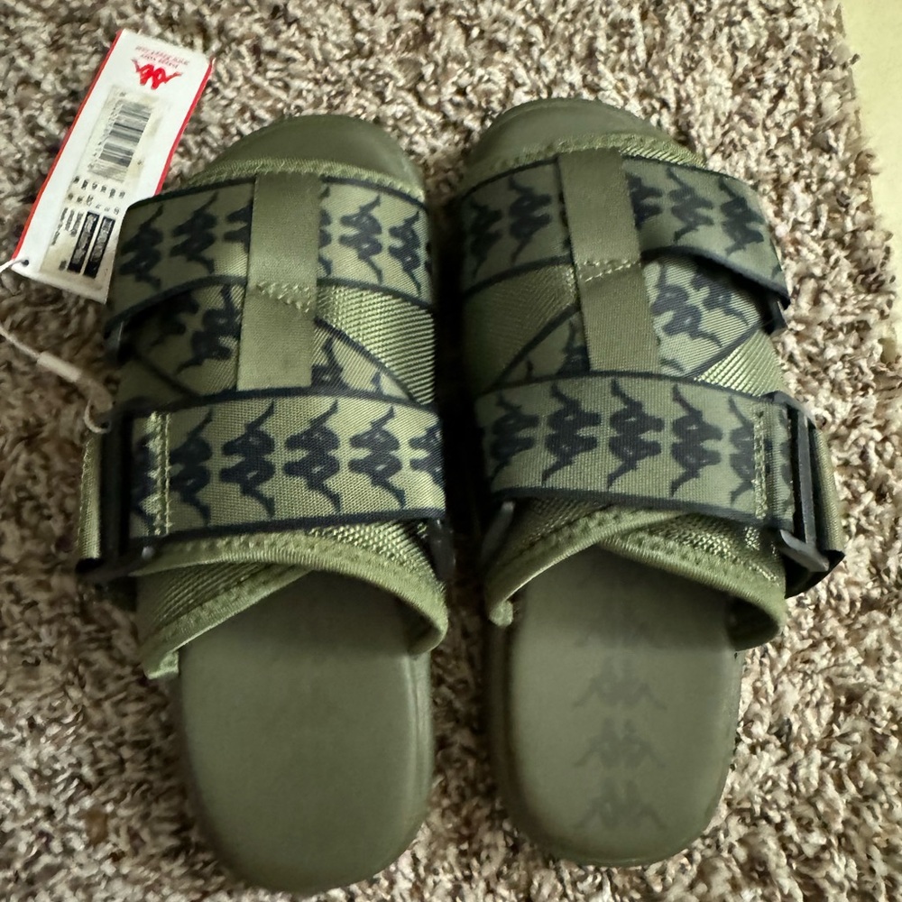 Kappa sandals size 5